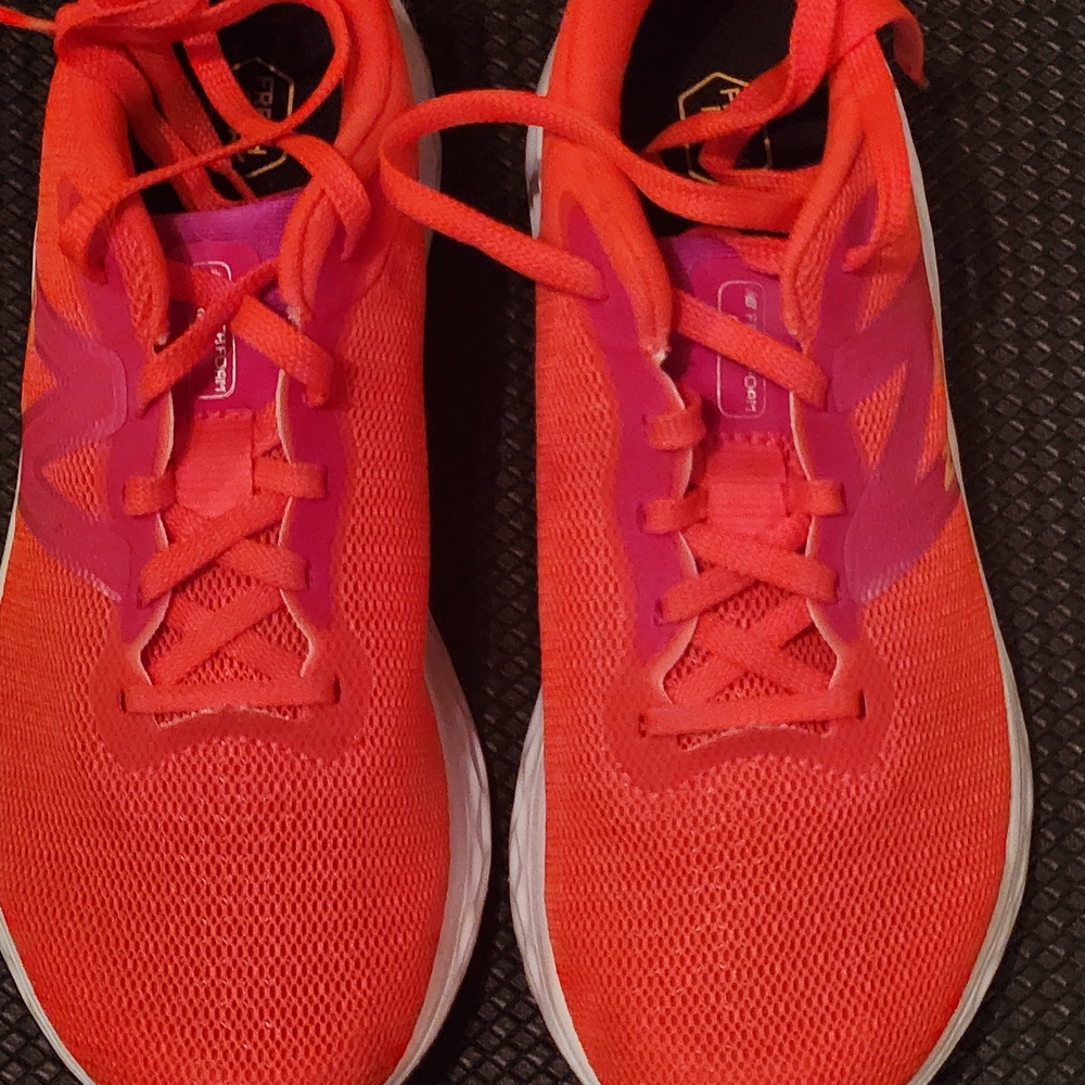 New Balance Neon Orange Sneakers. Great Condition 7.5